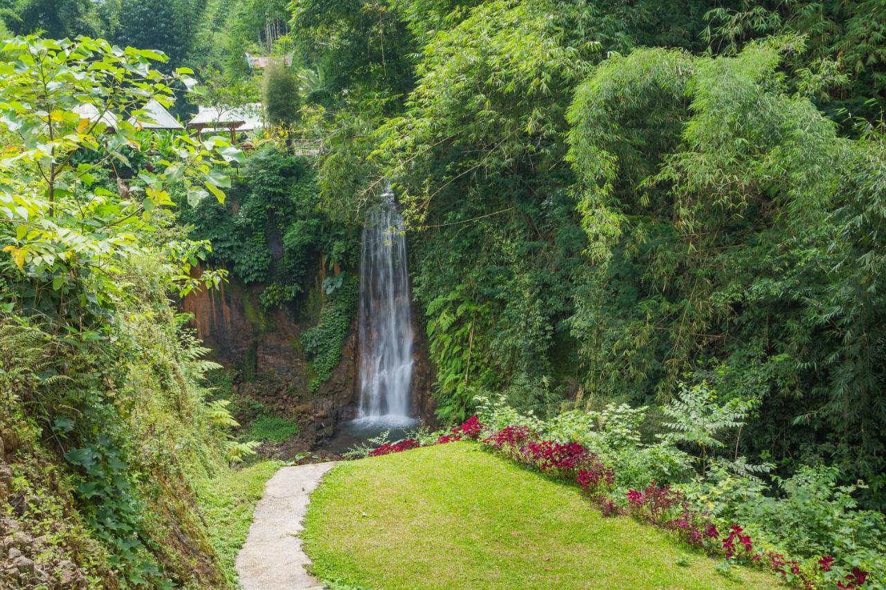 Villa Gajah Mas Baturiti Exteriör bild