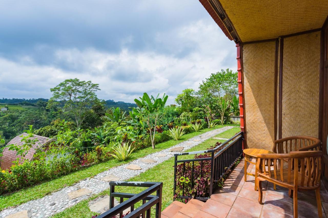 Villa Gajah Mas Baturiti Exteriör bild