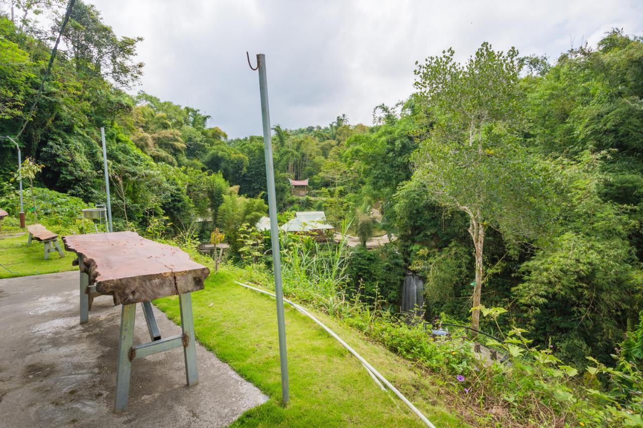 Villa Gajah Mas Baturiti Exteriör bild