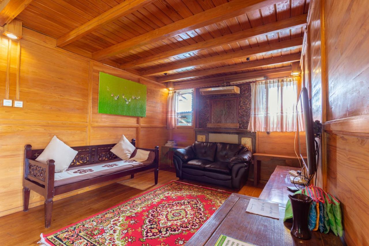 Villa Gajah Mas Baturiti Exteriör bild