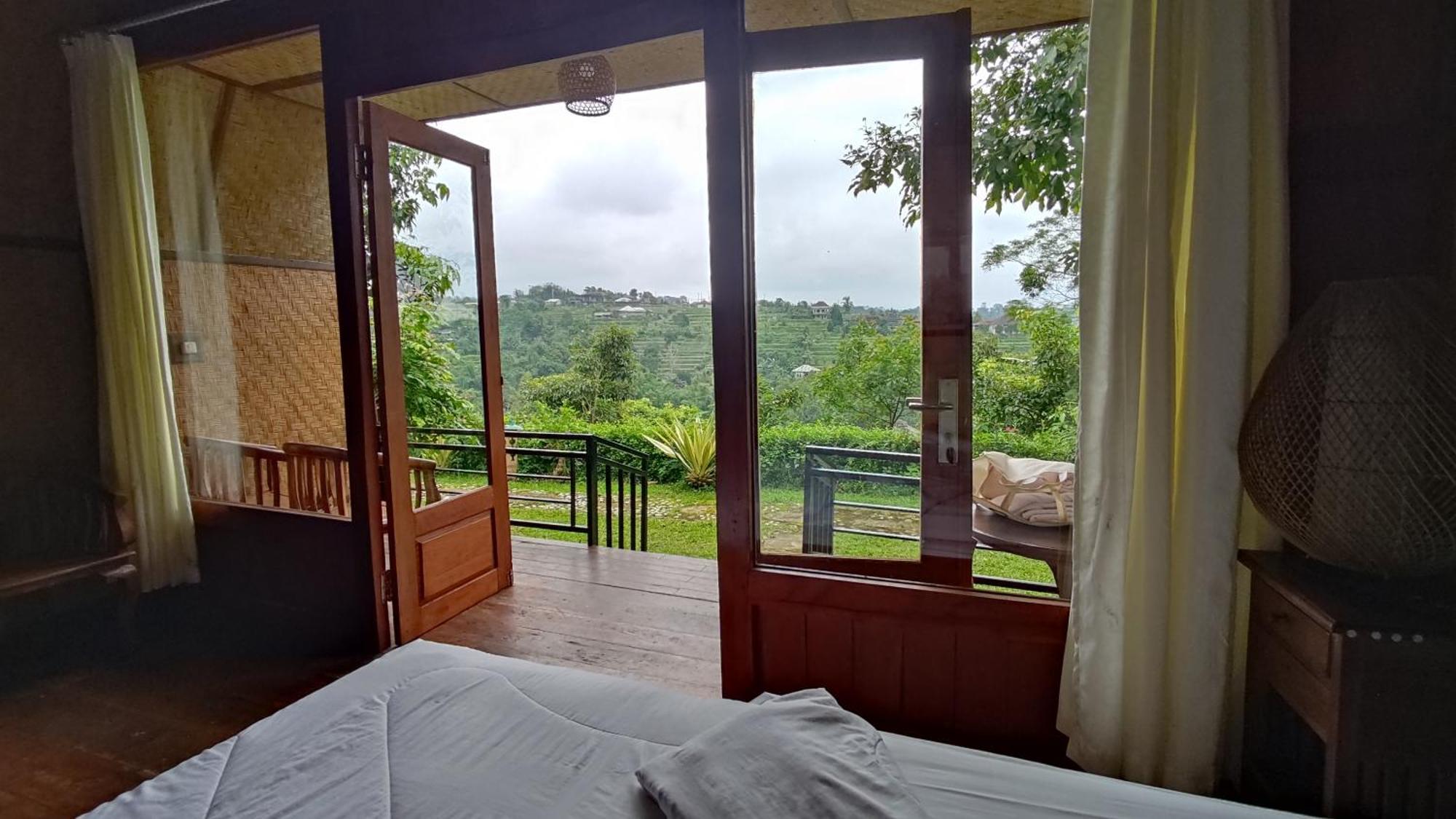 Villa Gajah Mas Baturiti Exteriör bild